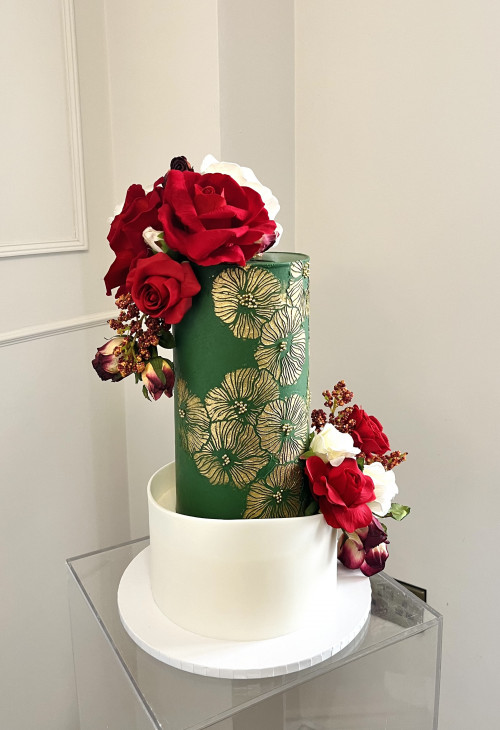 Indulge in the finest wedding cakes Birmingham has to offer with One Cake Street. Elevate your special day with exquisite designs, delectable flavors, and impeccable craftsmanship. Trust us to make your wedding unforgettable.

Click here: https://www.onecakestreet.co.uk/best-wedding-cakes-in-birmingham