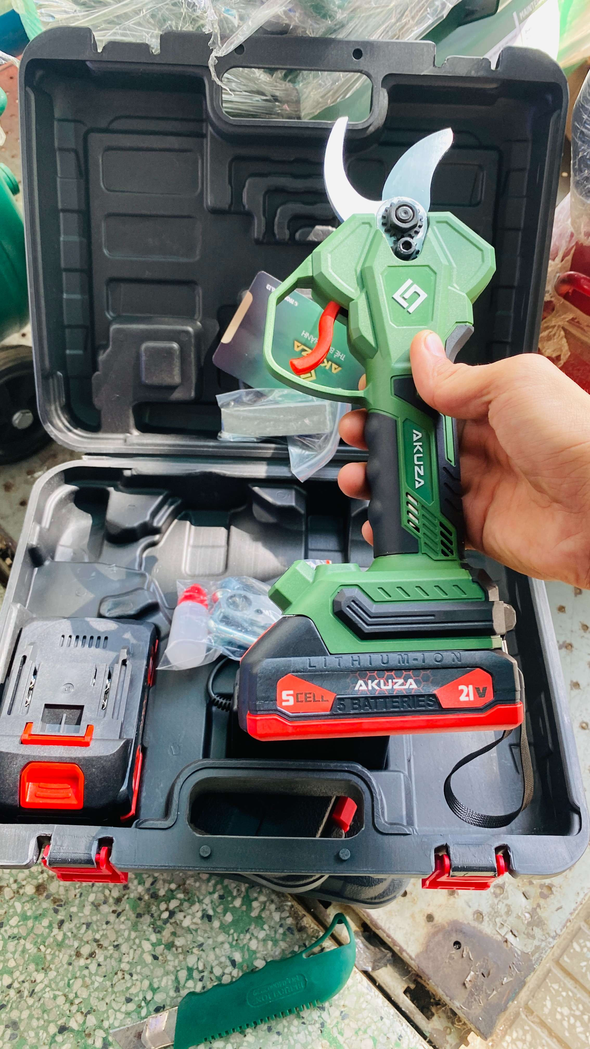 AKUZA CẮT CÀNH kcc32 1tr5 (7)