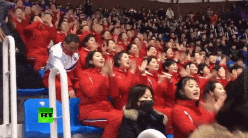 https://s13.gifyu.com/images/b7mX6.gif