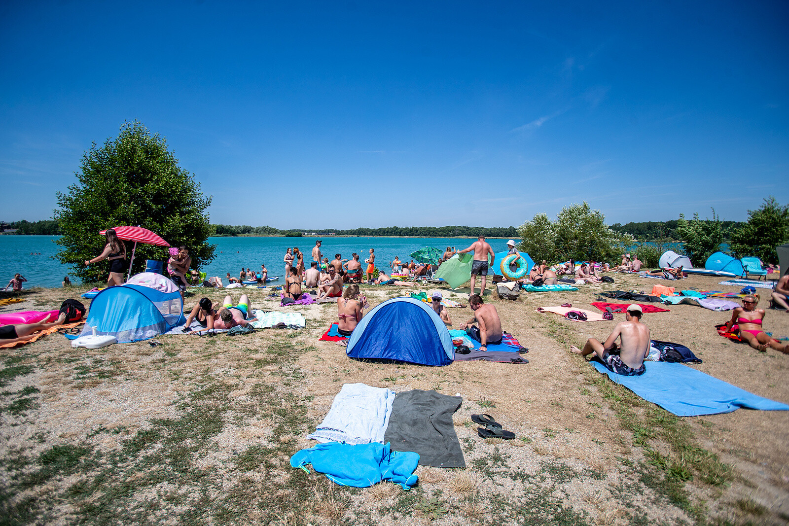 naklo prirodni koupaliste piskovna voda koupani pocasi vedra leto teplo tropy2023 58