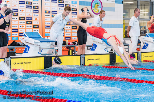 swimmeetcompetition277f 4 x 100m rugslag, Backstroke, Britta Koehorst, Competition, Dag 1, Dames,Upl